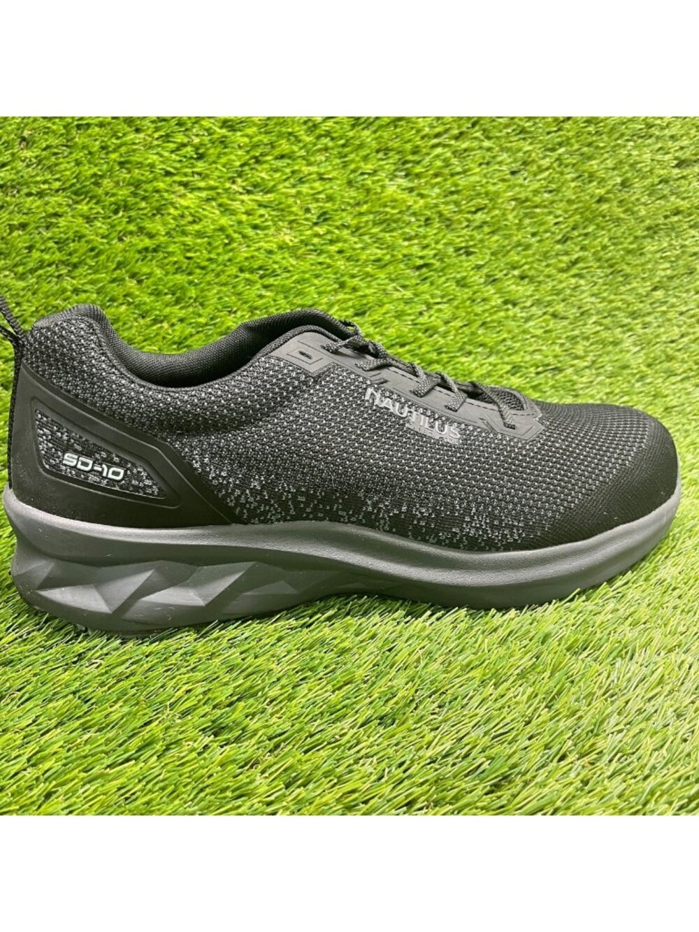 Nautilus Springwater SD10 Mens Size 14EE Black Composite Toe Safety Work Shoes